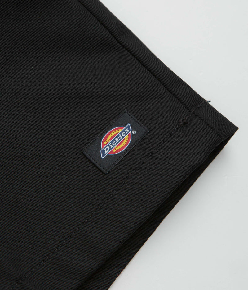 Dickies 13 Inch Multi Pocket Shorts in Black