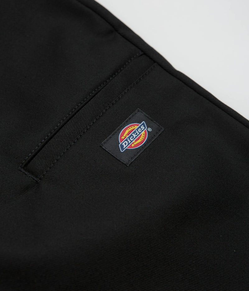 Dickies 13 Inch Multi Pocket Shorts in Black