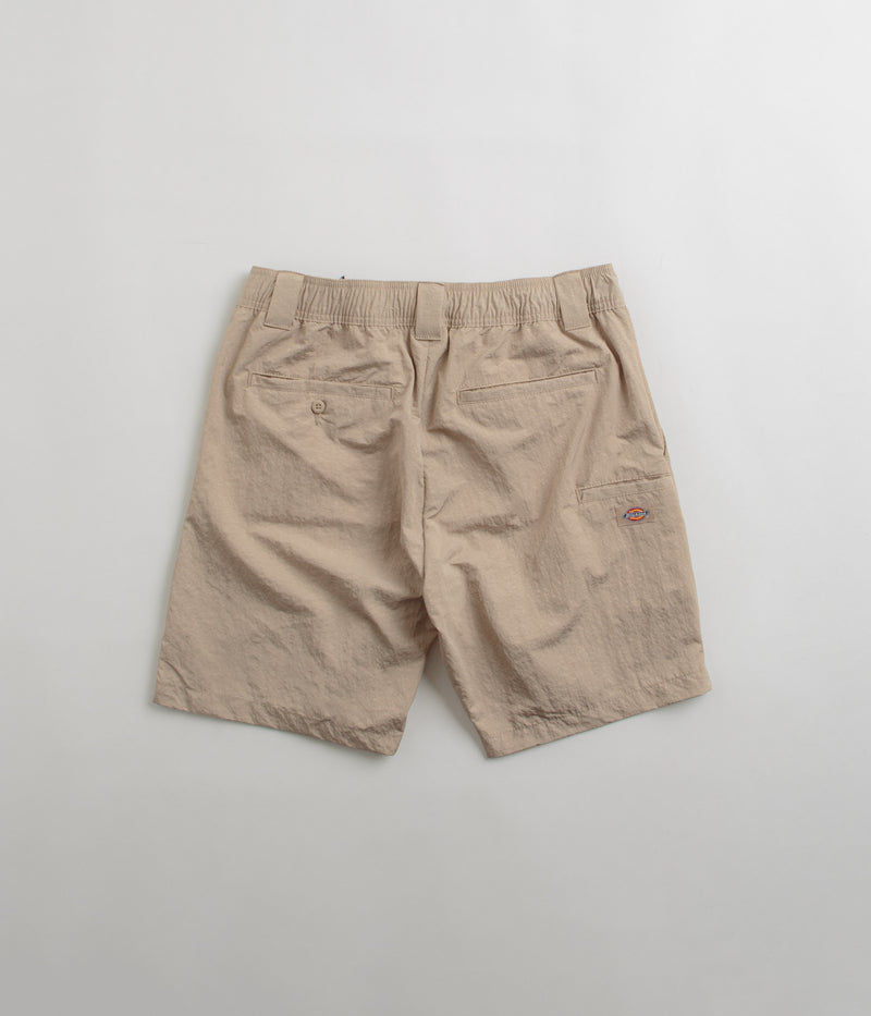 Dickies Fincastle Shorts in Sandstone