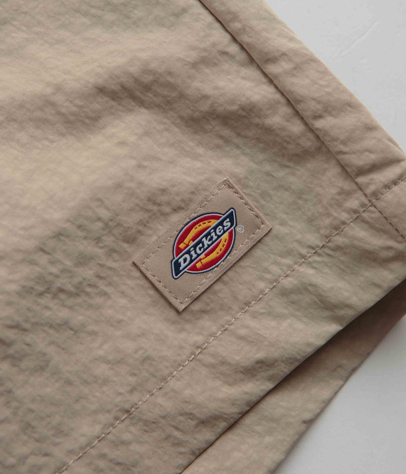 Dickies Fincastle Shorts in Sandstone