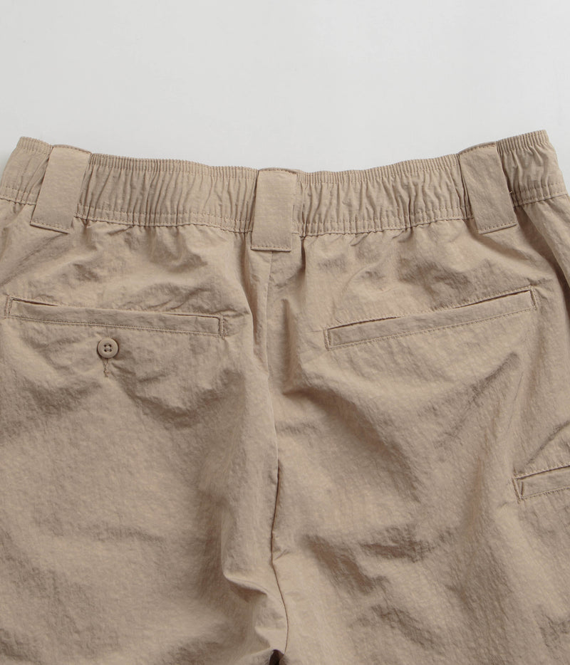 Dickies Fincastle Shorts in Sandstone