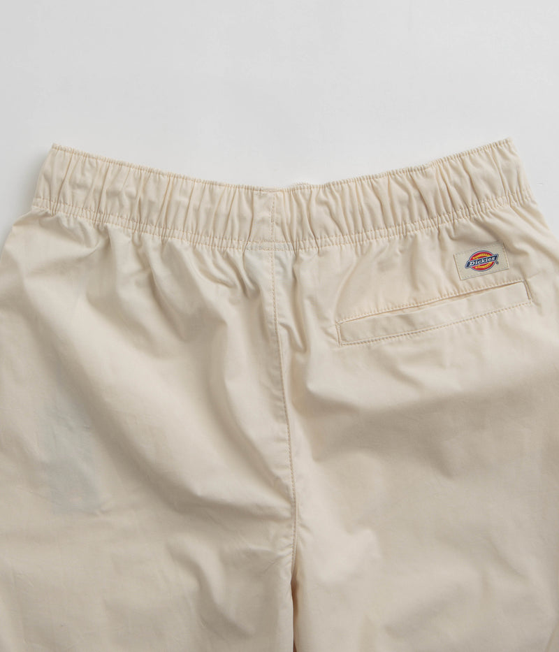 Dickies Fishersville Shorts in Whitecap Grey
