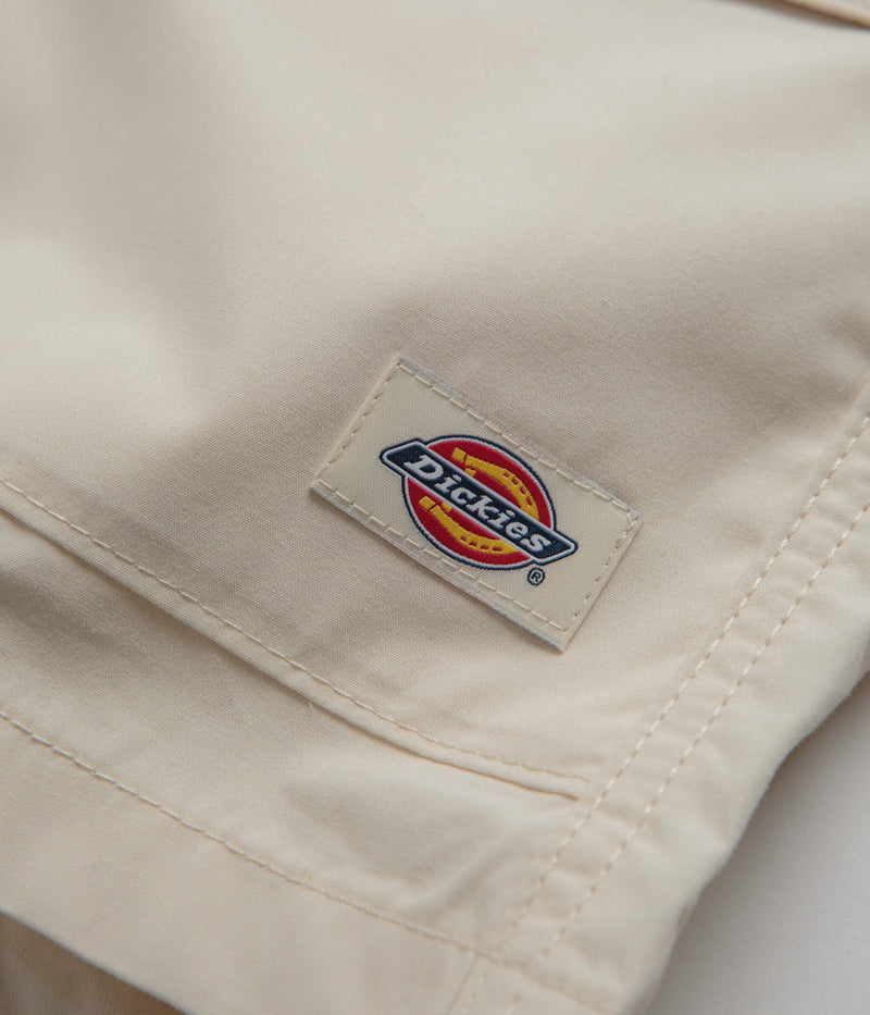 Dickies Fishersville Shorts in Whitecap Grey