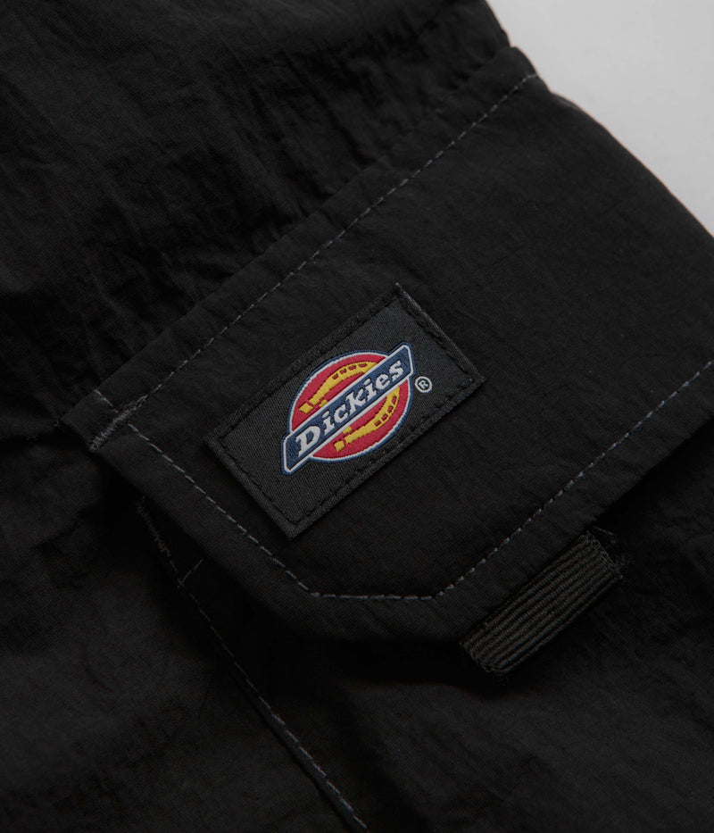 Dickies Jackson Cargo Shorts in Black