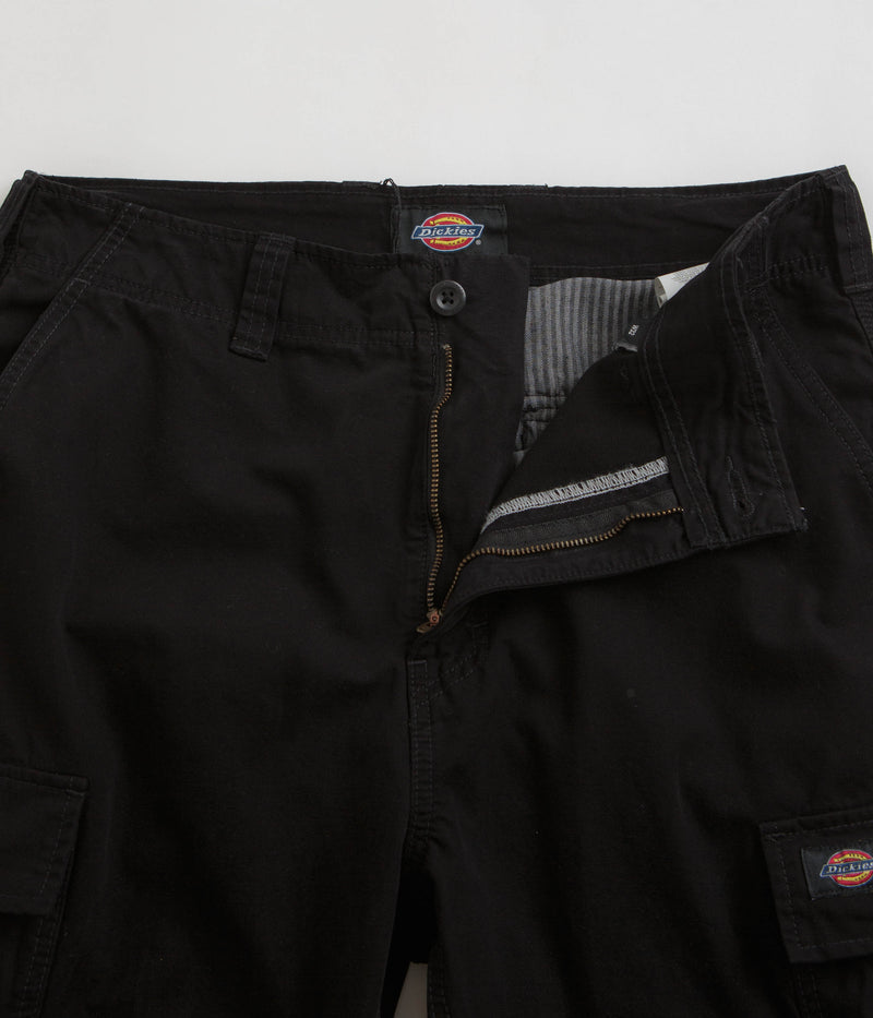 Dickies Johnson Cargo Pants in Black