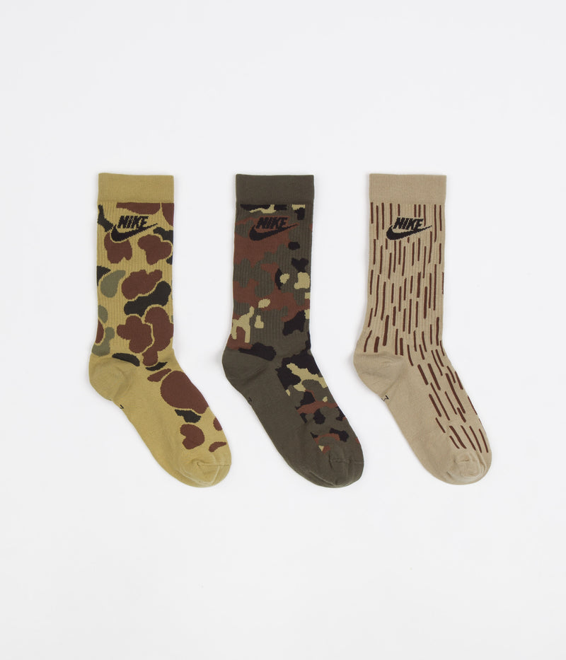 Nike Everyday Essential Crew Socks (3 Pair) in Brown and Camo / Multi