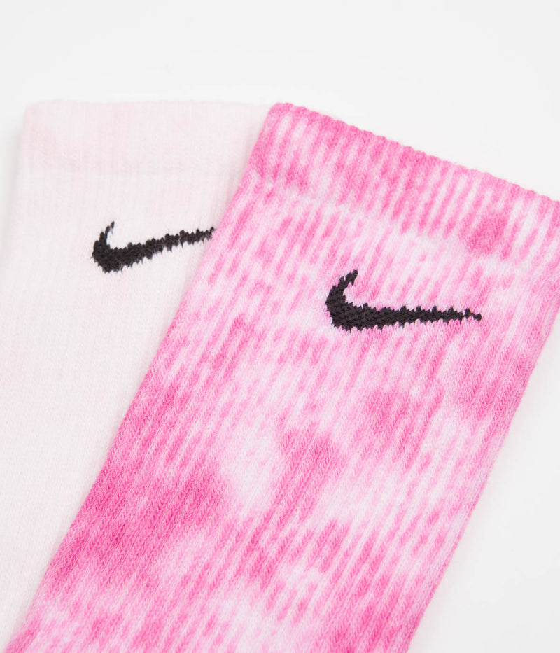 Nike Everyday Plus Tie-Dye Crew Socks (2 Pair) in Pink and Multi