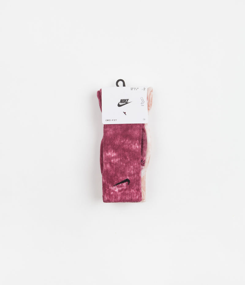 Nike Everyday Plus Tie-Dye Crew Socks (2 Pair) in Red and Multi