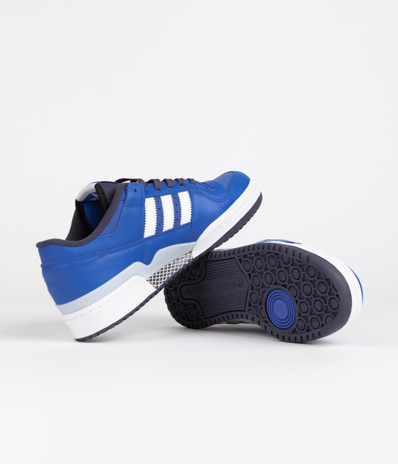 Adidas Forum 84 Low ADV Shoes in Bluebird and FTWR White / Shadow Navy