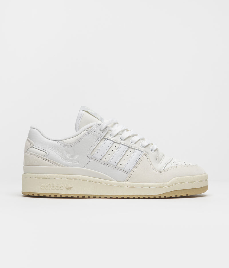 Adidas Forum 84 Low ADV Shoes in Chalk White and White / Cloud White