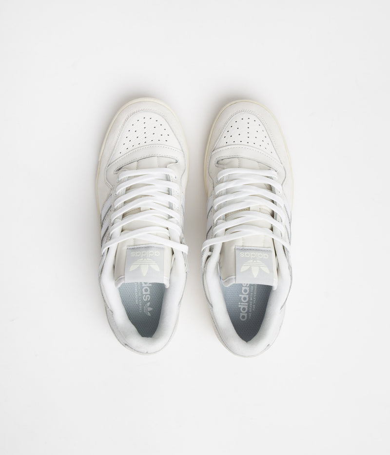 Adidas Forum 84 Low ADV Shoes in Chalk White and White / Cloud White