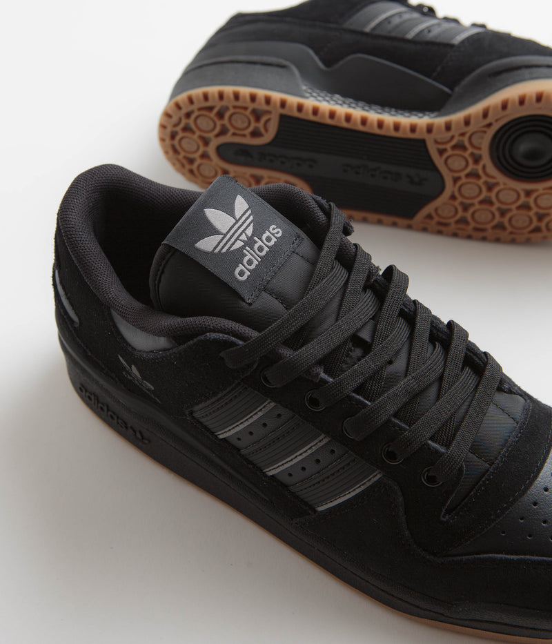 Adidas Forum 84 Low ADV Shoes in Core Black and Carbon / Grey Three