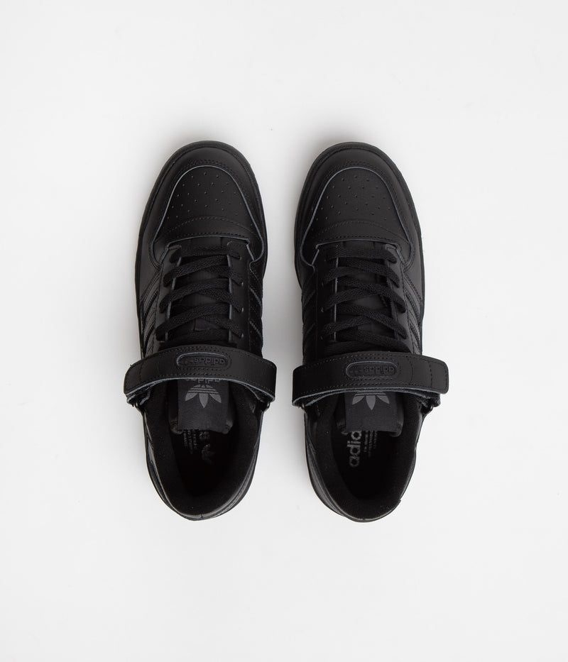 Adidas Forum Low Shoes in Core Black and Core Black / Core Black