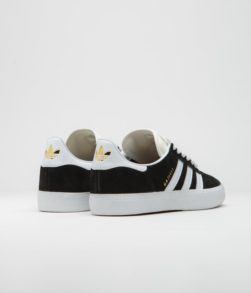 Adidas Gazelle Adv Shoes in Core Black and White / Gold Metallic