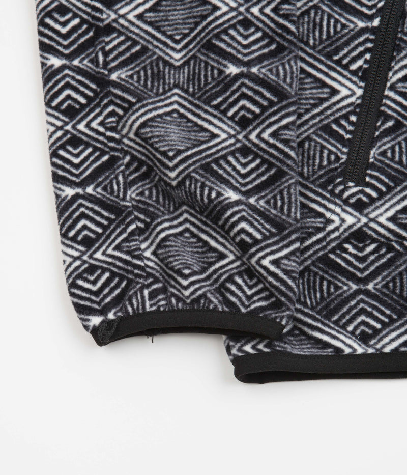Kavu Cavanaugh Fleece in Shadow Inlay