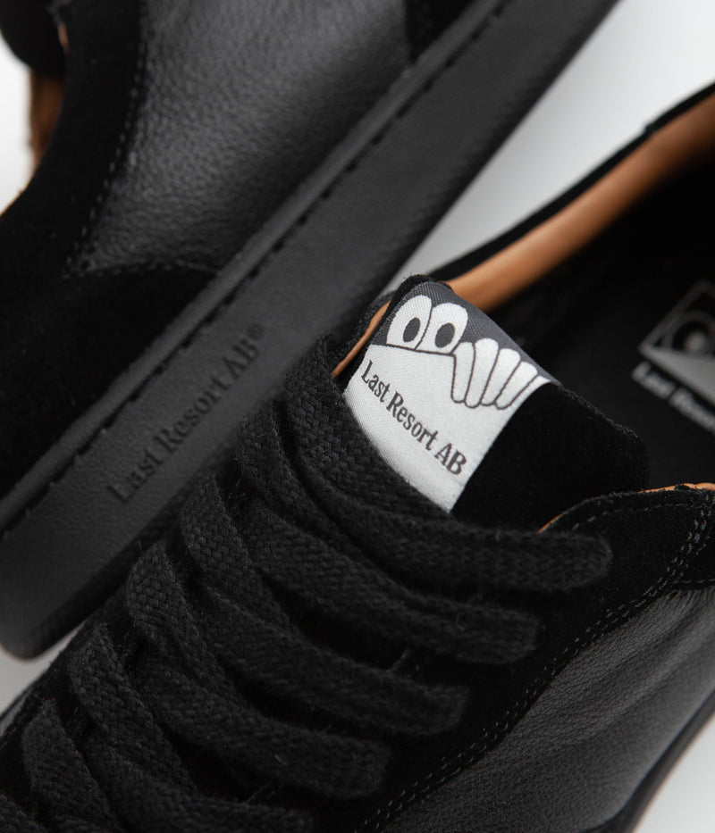 Last Resort AB CM001 Shoes in Black and Black