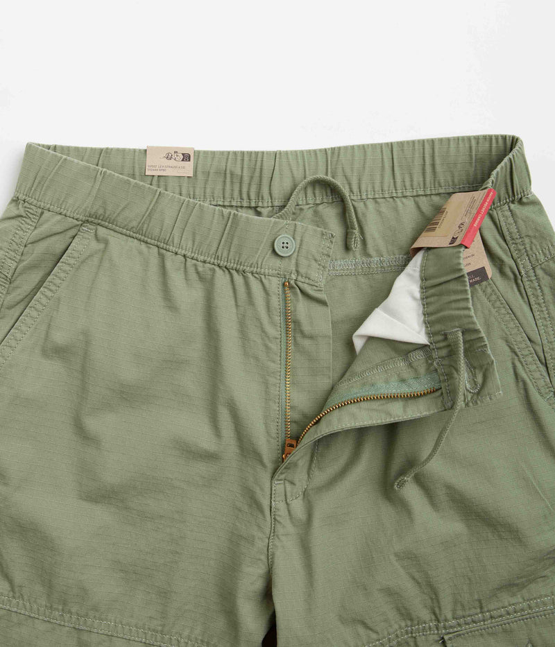 Levi's® Red Tab™ Patch Pocket Cargo Pants in Aloe