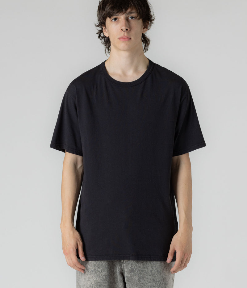 Levi's® Skate 2 Pack T-Shirt in White and Jet Black