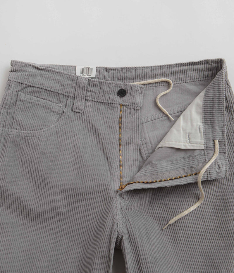 Levi's® Skate Drop-In Shorts in Silver Fox