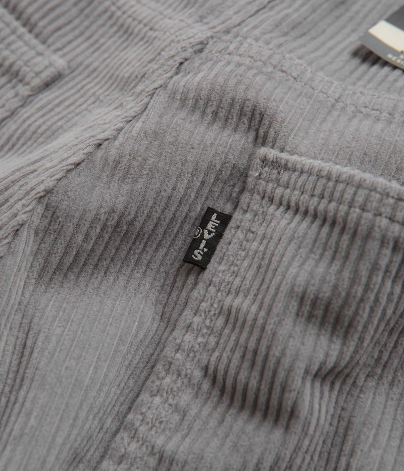 Levi's® Skate Drop-In Shorts in Silver Fox