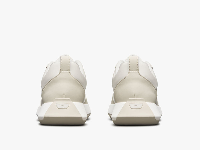 Off White / White