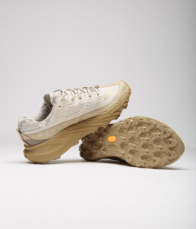 Merrell Agility Peak 5 Shoes in Oyster and Coyote