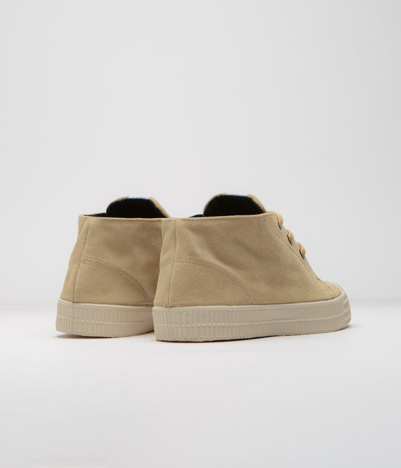 Novesta Star Chukka Suede Shoes in Mono Papyrus