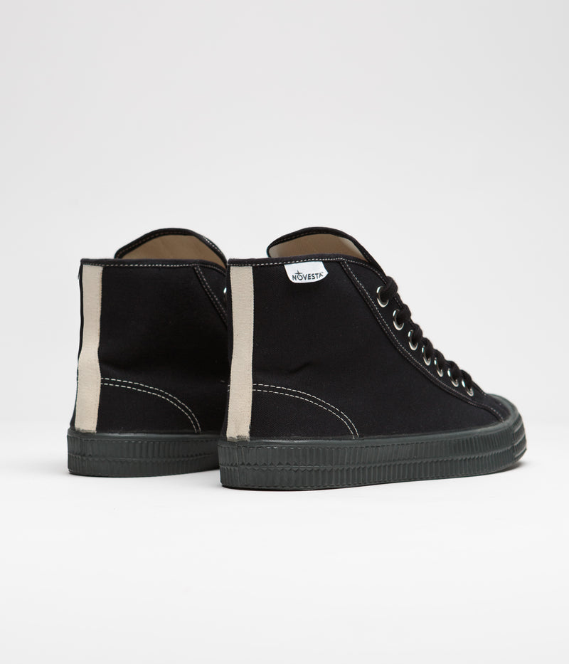 Novesta Star Dribble Contrast Stitch Shoes in 60 Black and 99 Beige / 245 Grey
