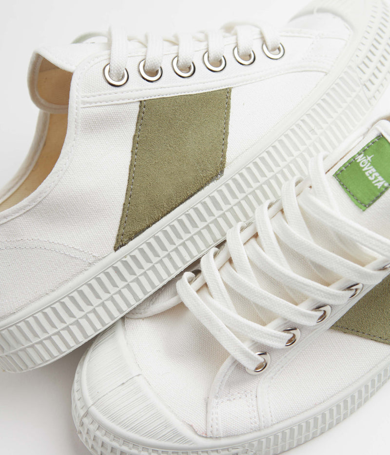 Novesta Star Master Shoes in 10 White and Green / 110 White