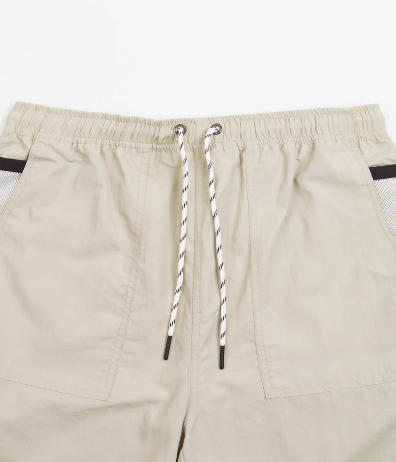 Parlez Anse Shorts in Ecru
