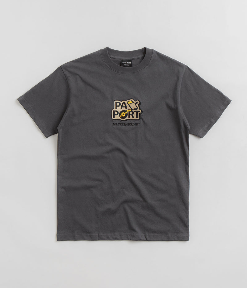 Pass Port Master-Sound T-Shirt in Tar