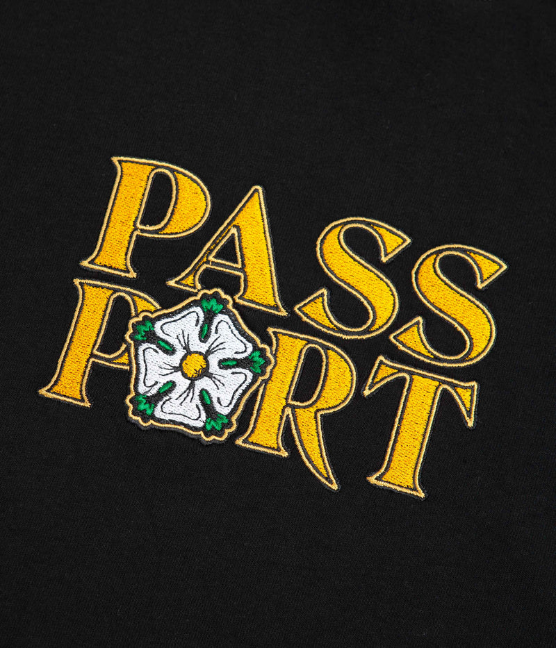 Pass Port Rosa Embroidery T-Shirt in Black