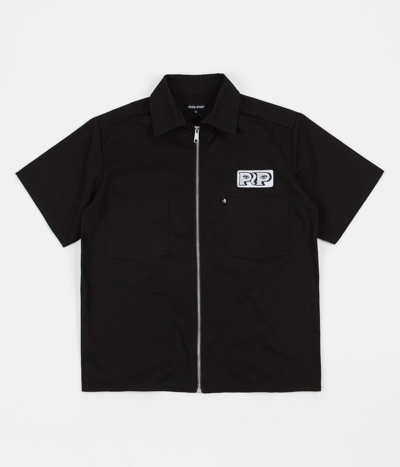 Pass Port Workers Zip-Up Short Sleeve Shirt in Black