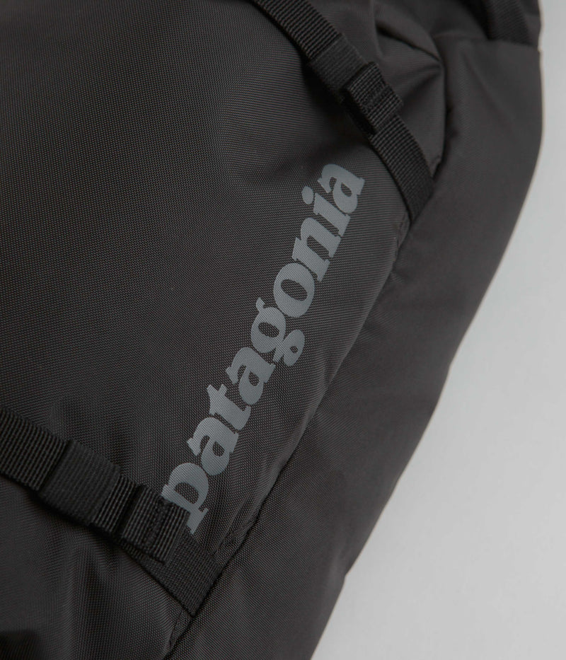 Patagonia Atom Sling 8L Bag in Black