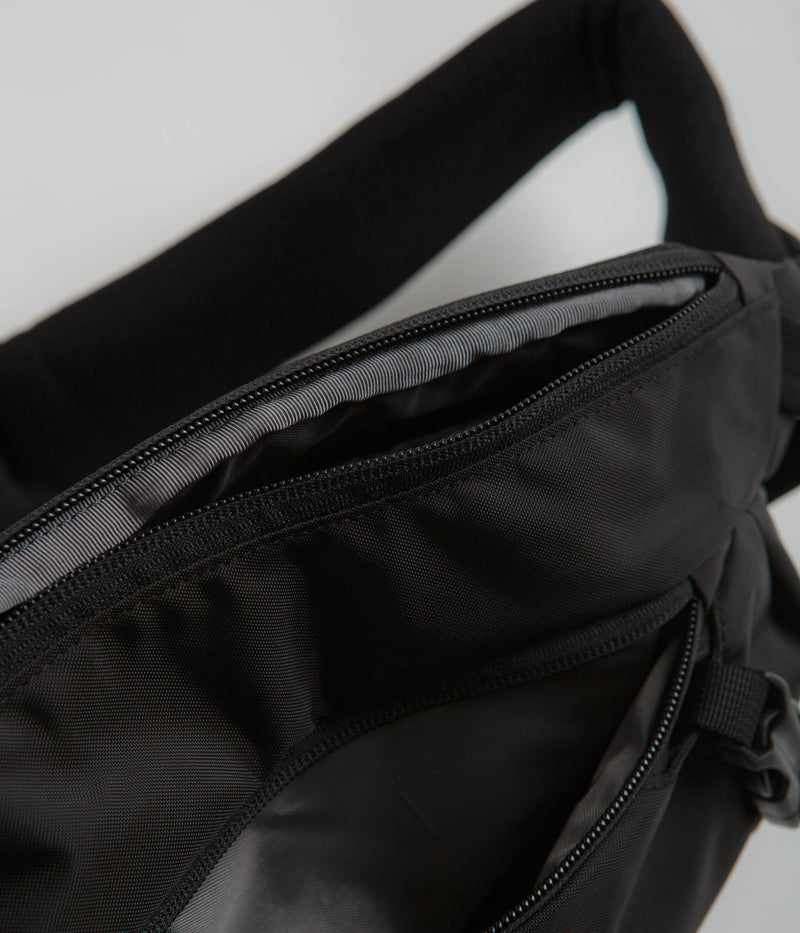 Patagonia Atom Sling 8L Bag in Black