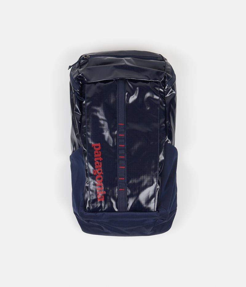 Patagonia Black Hole Backpack 25L in Classic Navy