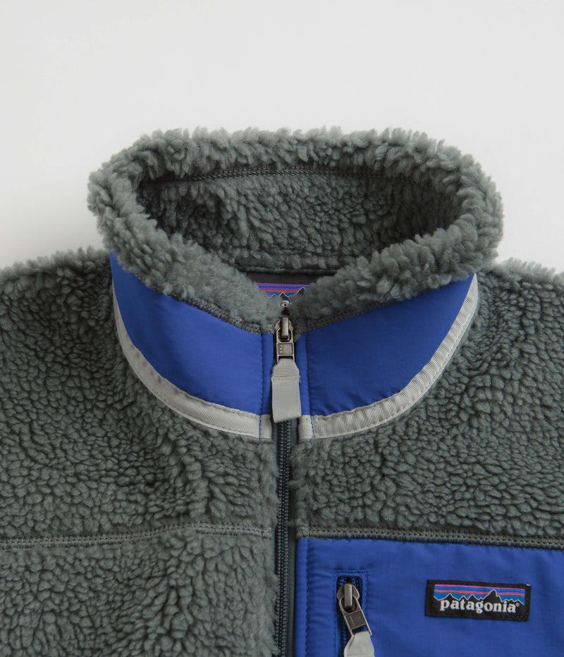 Patagonia Classic Retro-X Vest in Nouveau Green