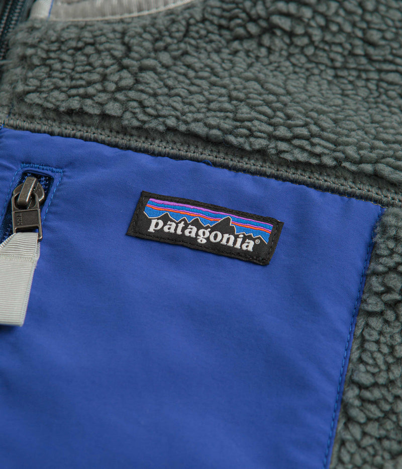 Patagonia Classic Retro-X Vest in Nouveau Green