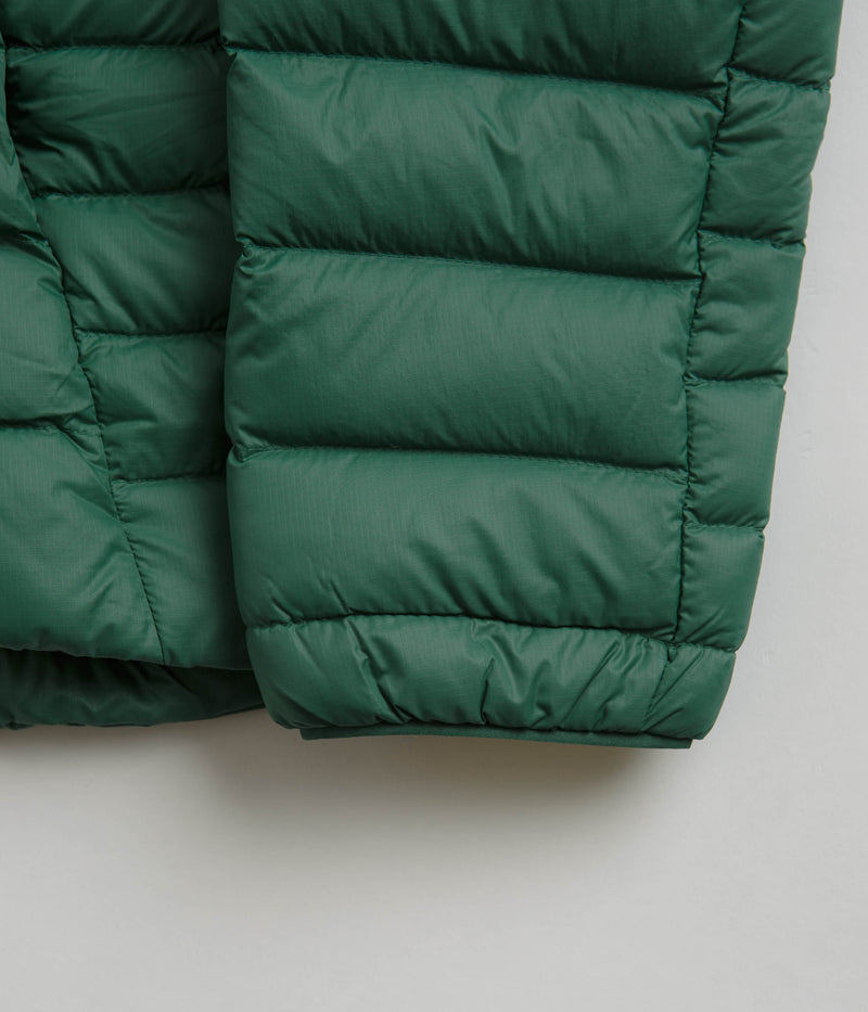 Patagonia Down Sweater Hooded Jacket (NetPlus®) in Conifer Green