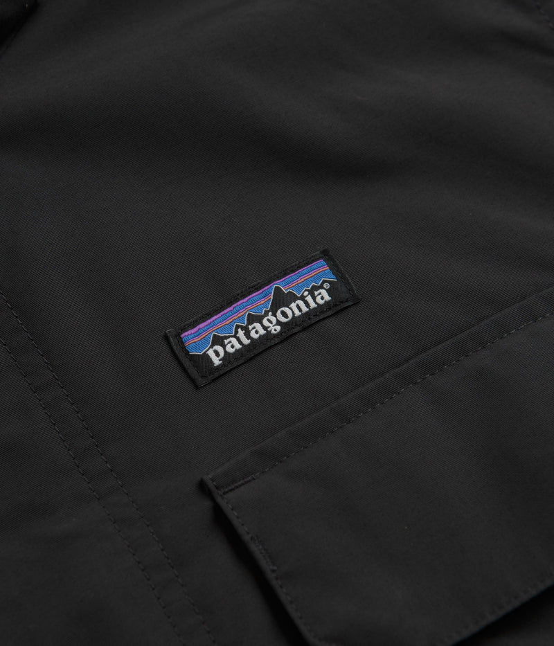 Patagonia Isthmus Parka in Ink Black