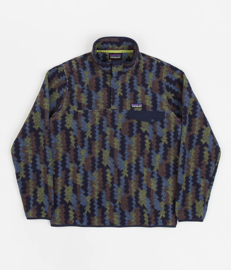Patagonia Lightweight Synchilla Snap-T Fleece in Climbing Trees Ikat: New Navy