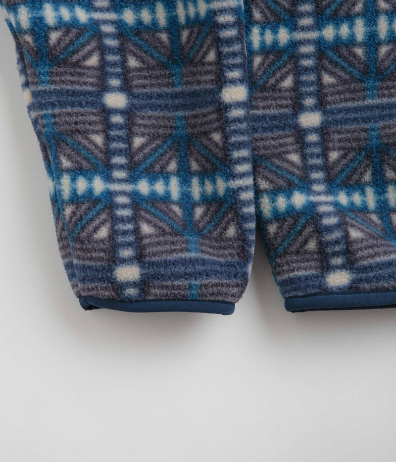 Patagonia Lightweight Synchilla Snap-T Fleece in Snow Beam: Dark Natural