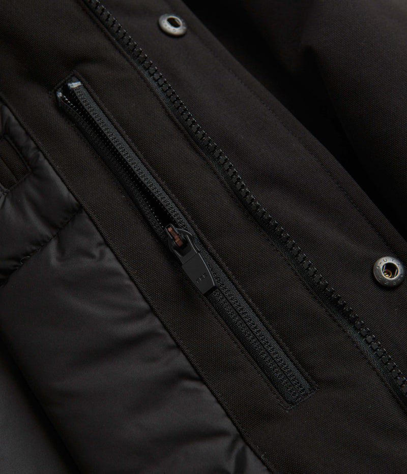 Patagonia Lone Mountain Parka in Black