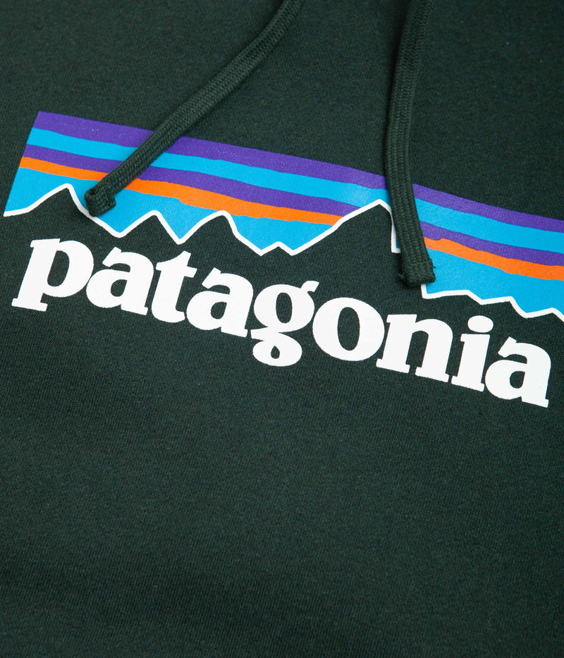 Patagonia P-6 Label Uprisal Hoodie in Pinyon Green