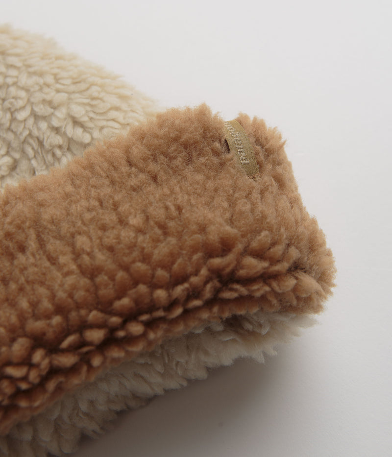 Patagonia Range Beanie in Dark Natural