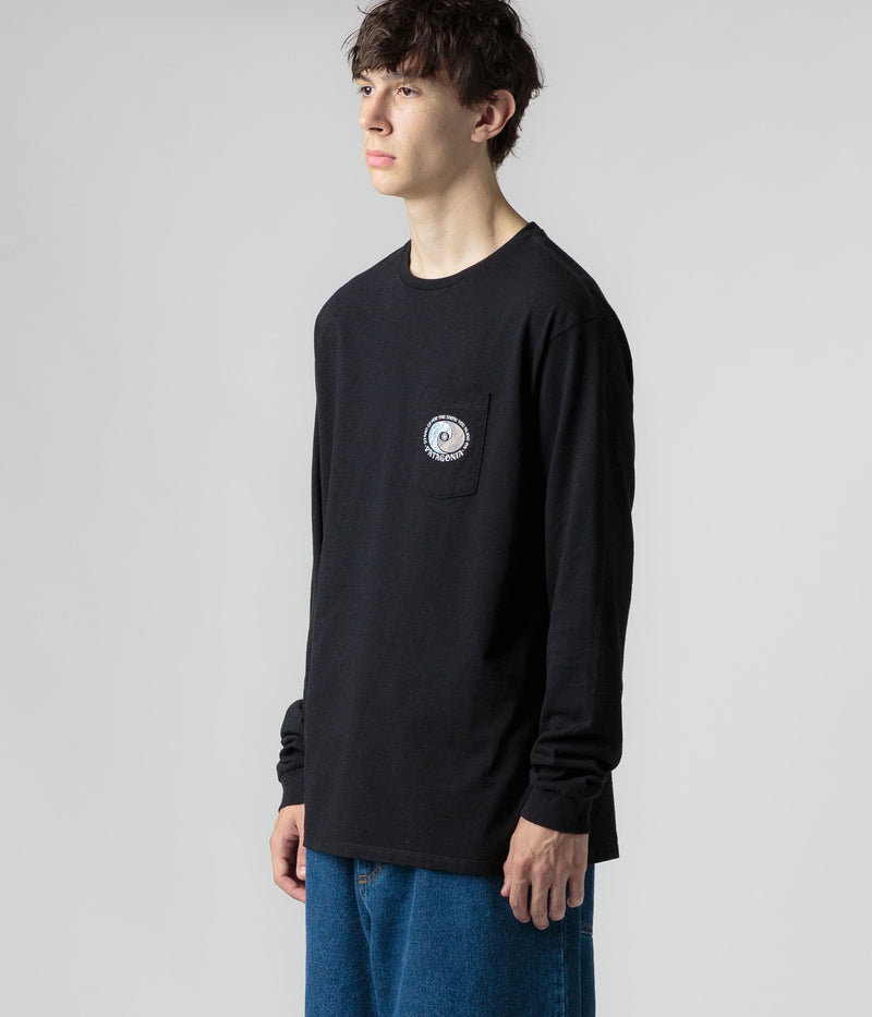 Patagonia Snowstitcher Pocket Responsibili-Tee Long Sleeve T-Shirt in Ink Black