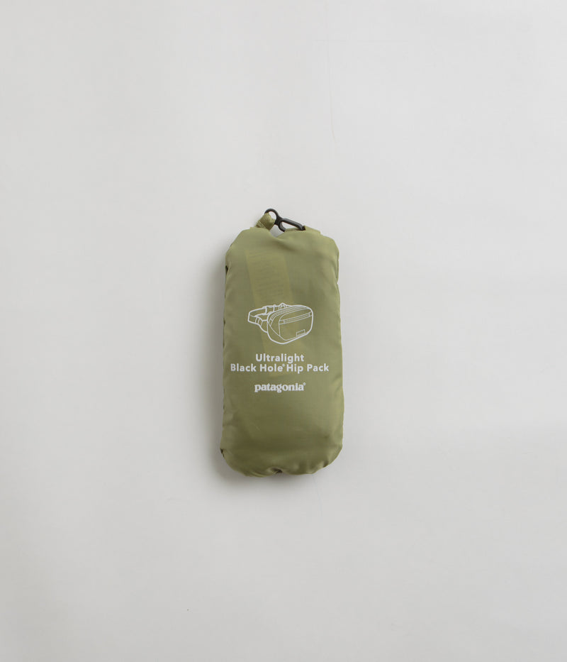 Patagonia Ultralight Black Hole Mini Hip Pack in Buckhorn Green