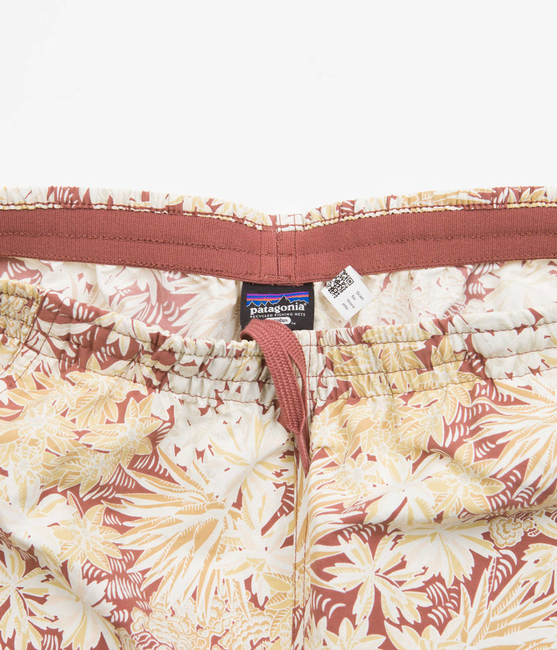 Patagonia Womens Baggies 5" Shorts in Canyon Hike Big: Rosehip
