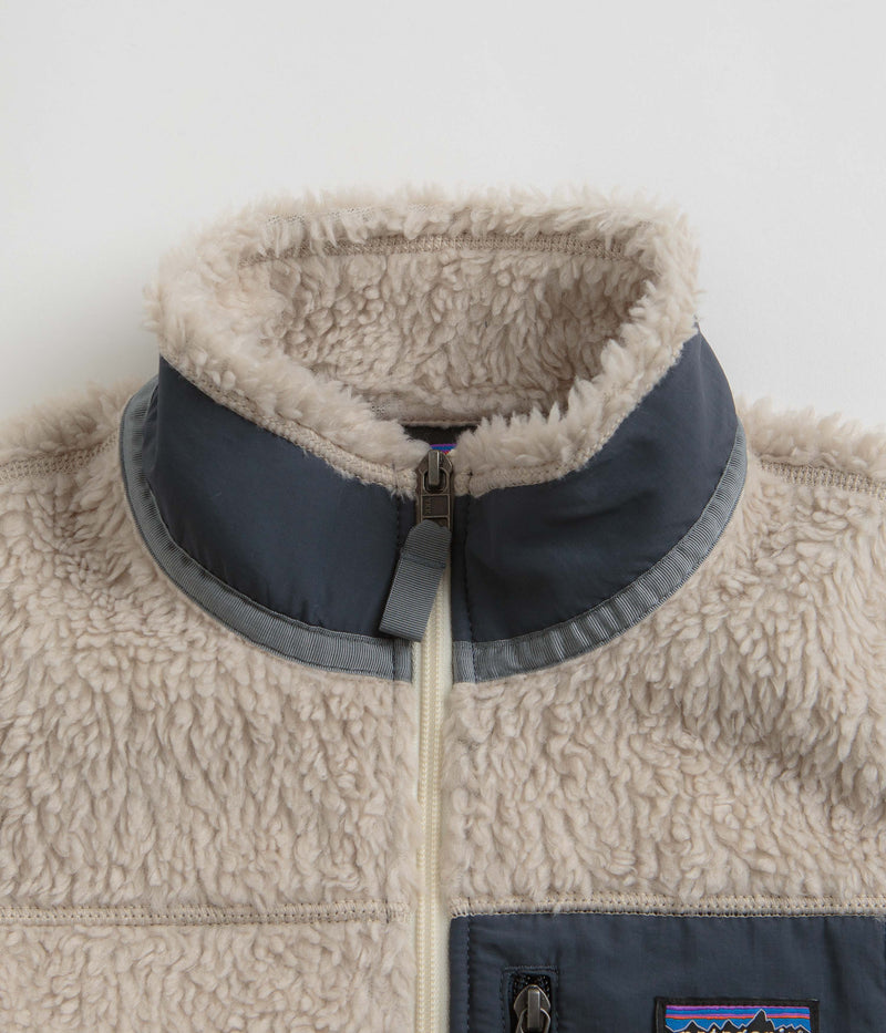 Patagonia Womens Classic Retro-X Jacket in Natural and Smolder Blue
