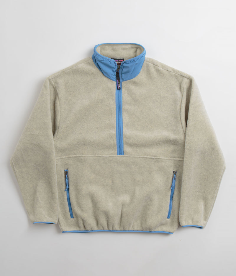 Patagonia Womens Synchilla Marsupial Fleece in Oatmeal Heather and Blue Bird